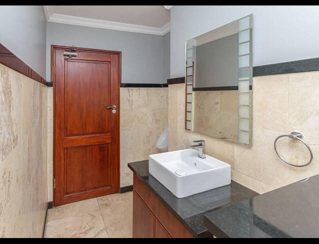 438M² BUSINESS TO LET IN NORWOOD